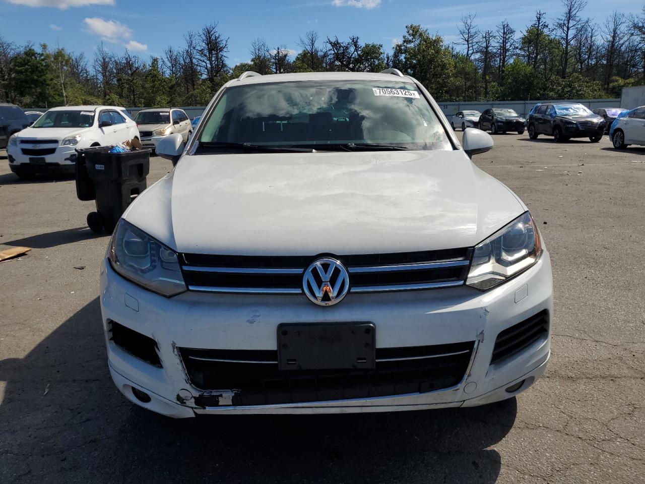 Lot #3310322027 2013 VOLKSWAGEN TOUAREG V6