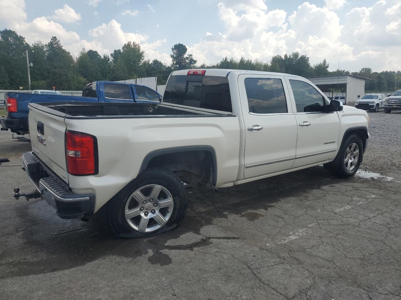 GMC SIERRA K1500 SLT