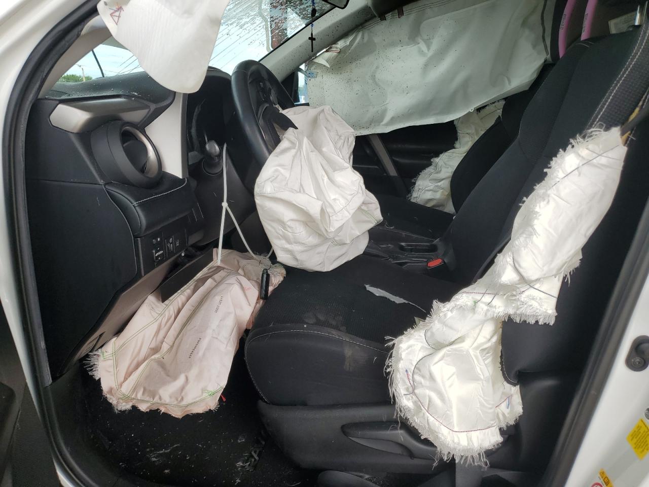 TOYOTA RAV4 ADVENTURE