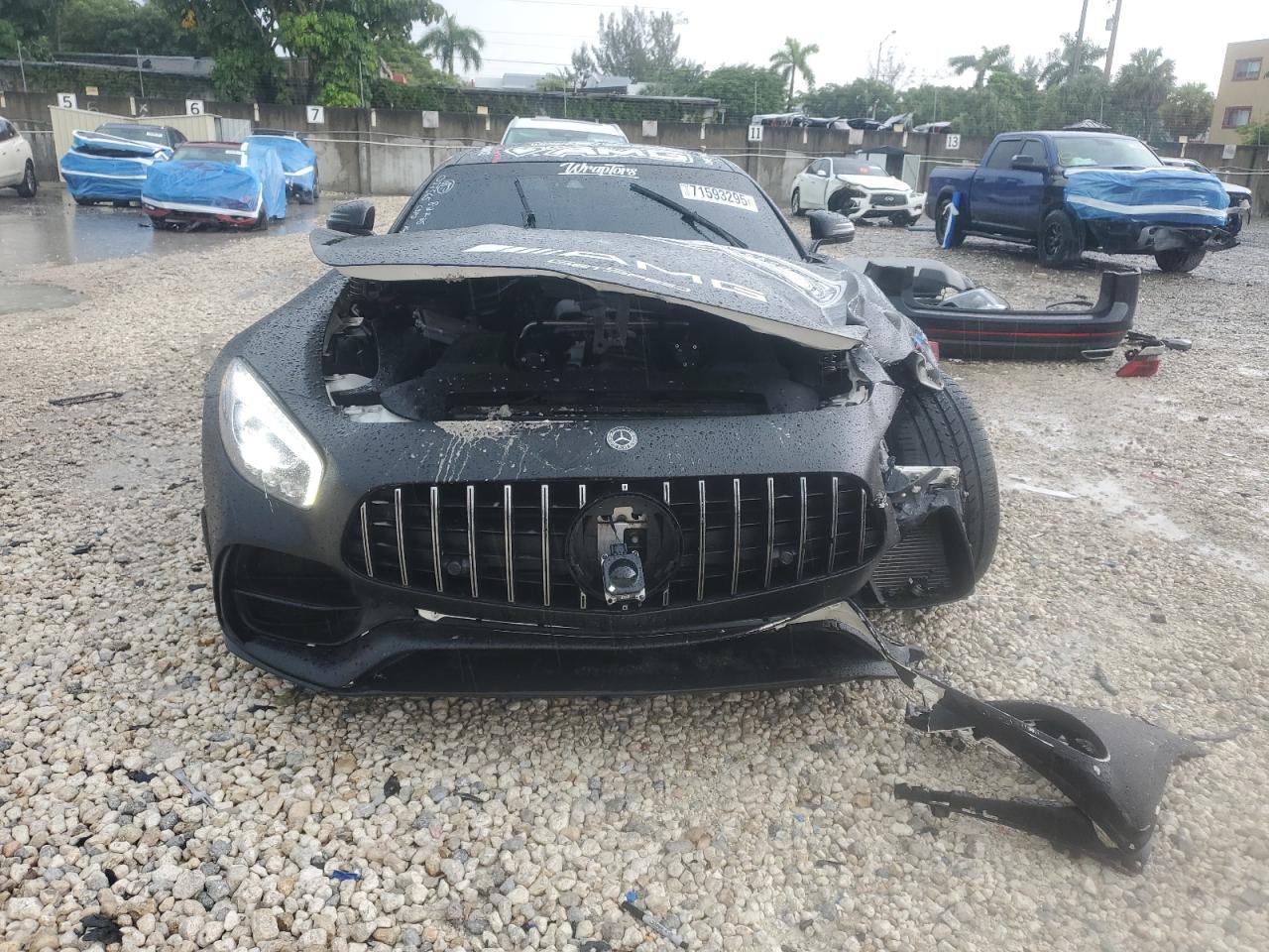 MERCEDES-BENZ AMG GT S