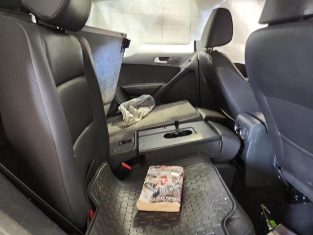 2016 VOLKSWAGEN TIGUAN S - WVGBV7AX4GW530117