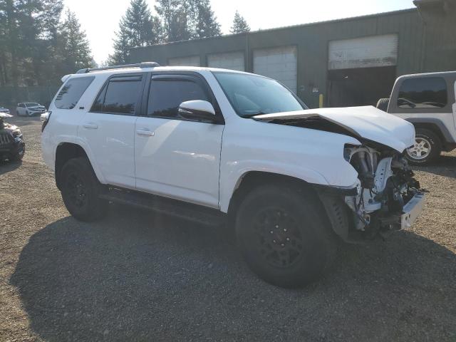 2023 TOYOTA 4RUNNER SE JTENU5JR5P6185928