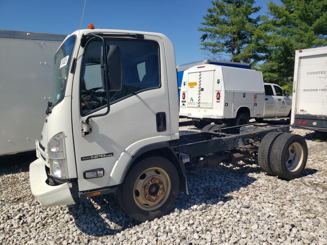 Lot #3265866286 2020 ISUZU NPR HD