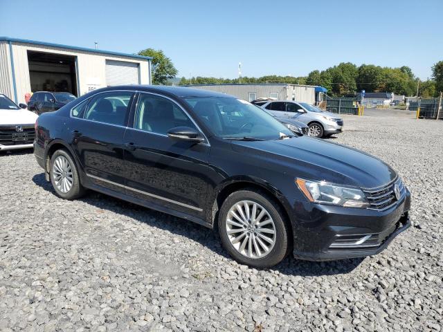 2016 VOLKSWAGEN PASSAT SE 1VWBT7A32GC015879