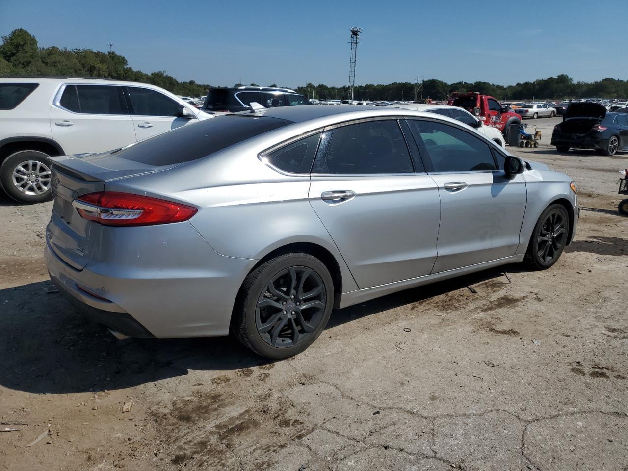 FORD FUSION SE