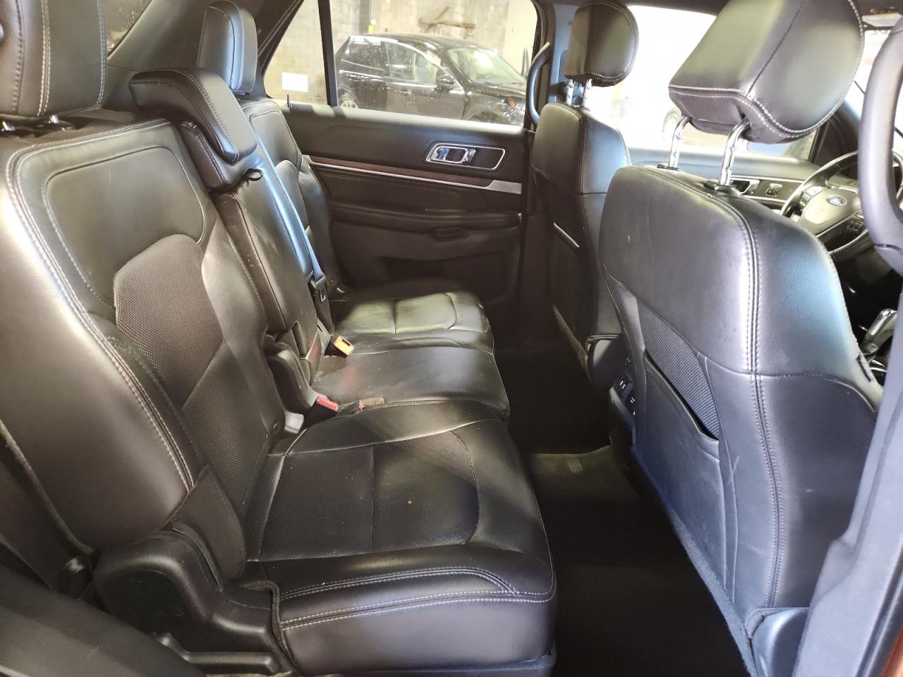 FORD EXPLORER LIMITED