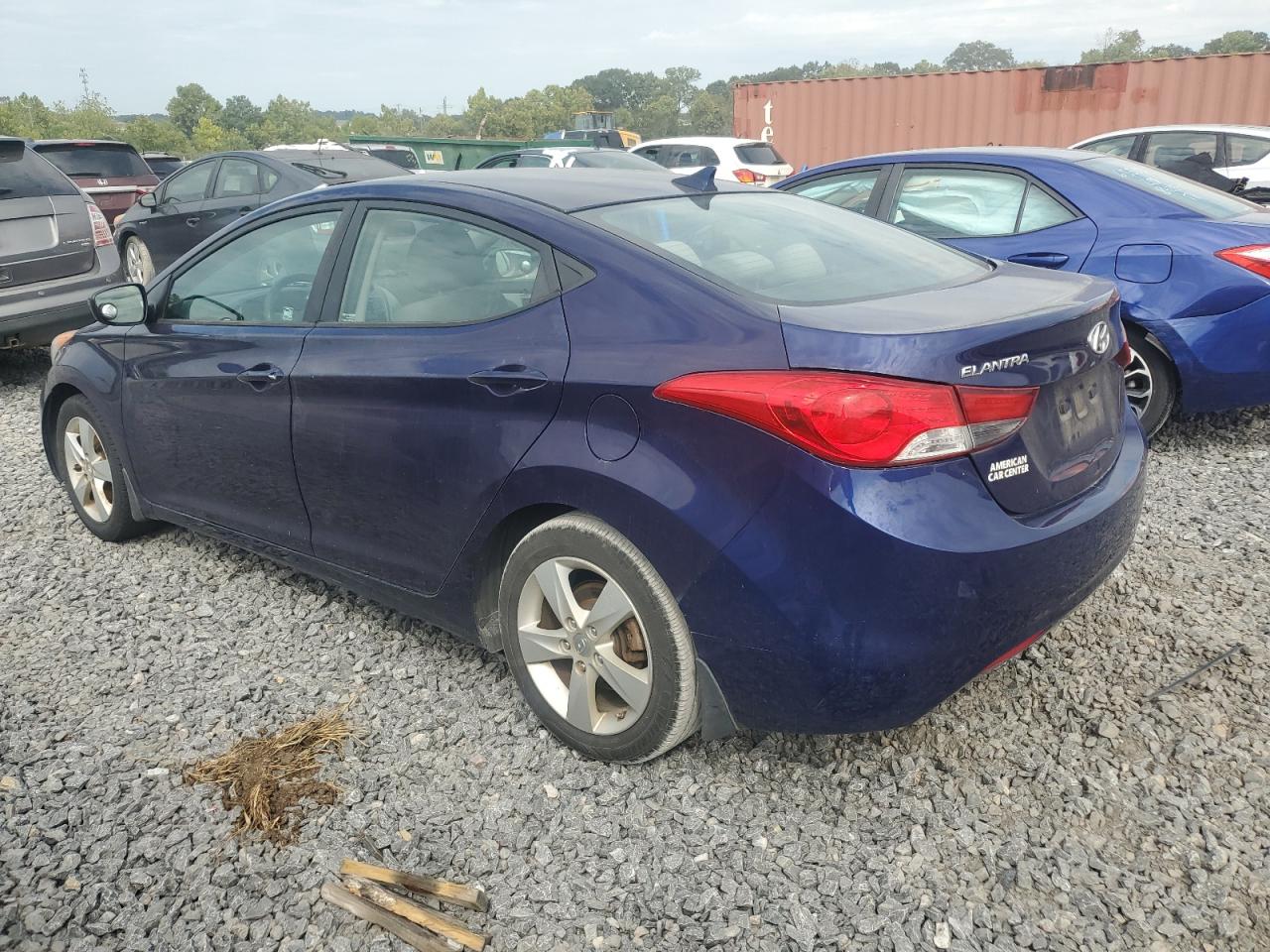 HYUNDAI ELANTRA GLS