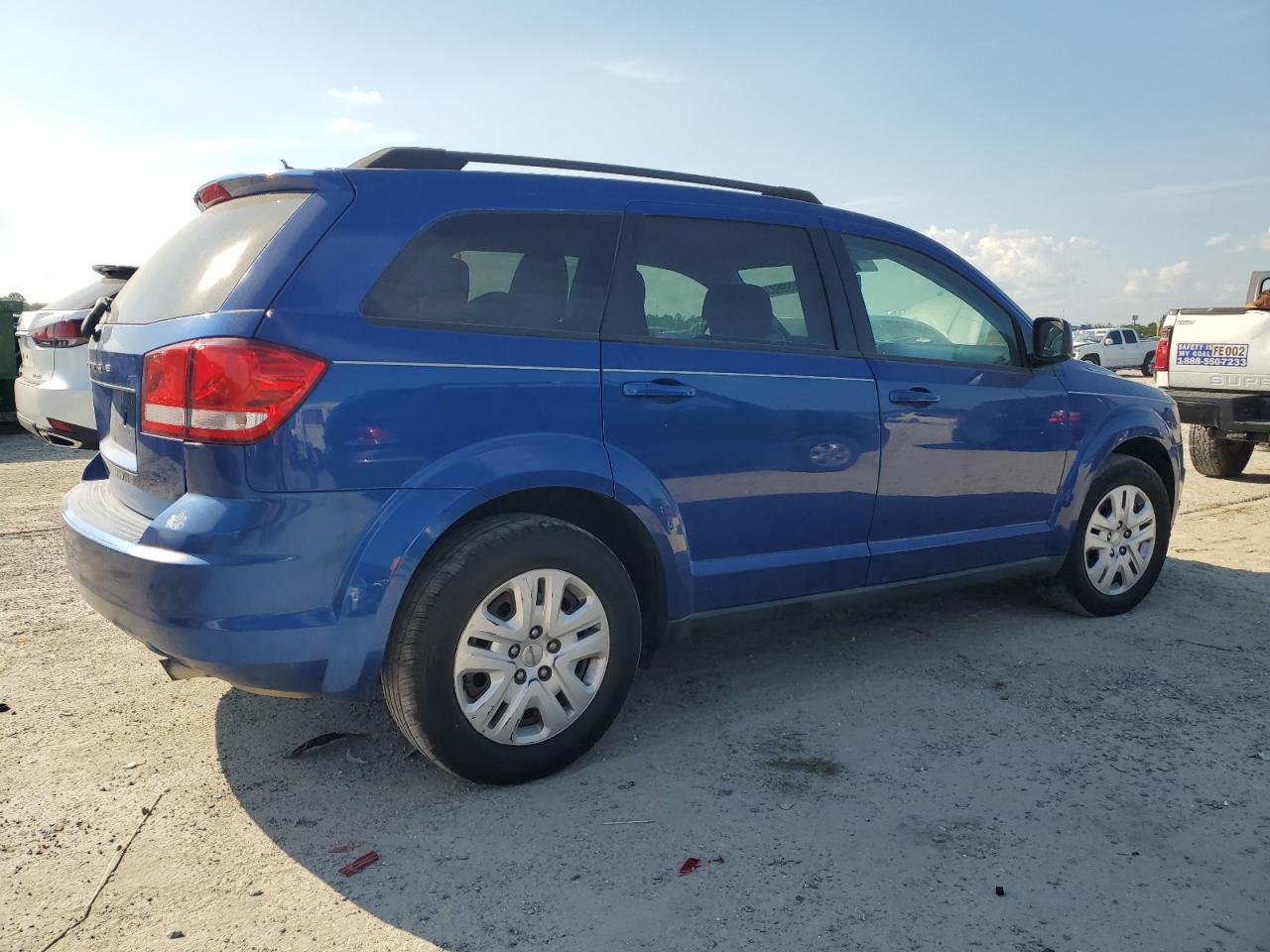 DODGE JOURNEY SE
