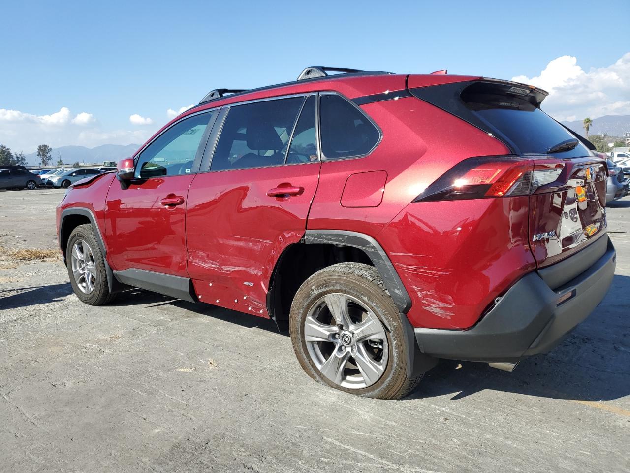 TOYOTA RAV4 LE