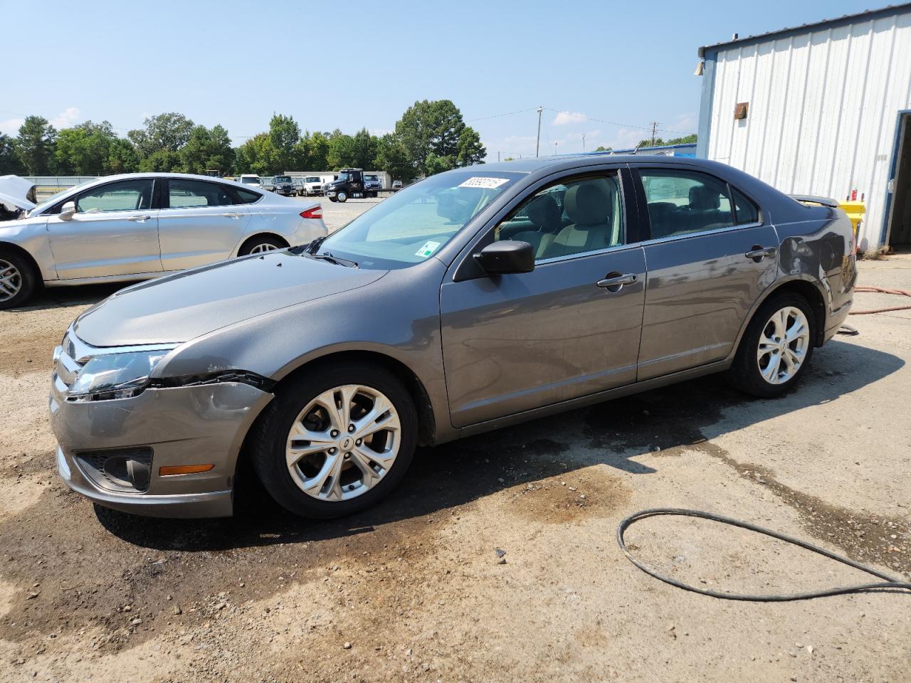 FORD FUSION SE