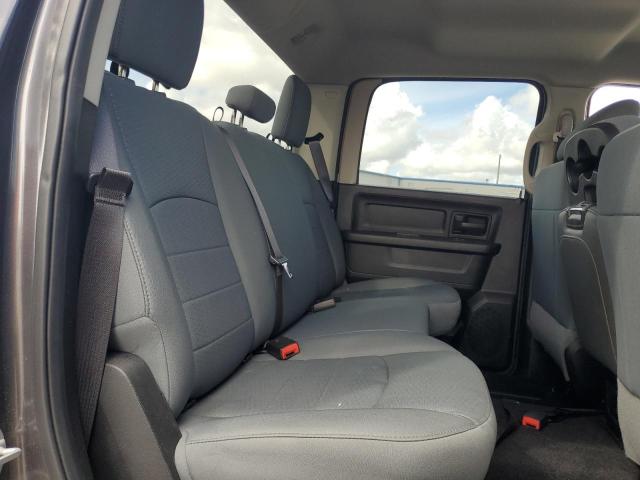 2017 RAM 1500 ST 1C6RR6KT9HS532748