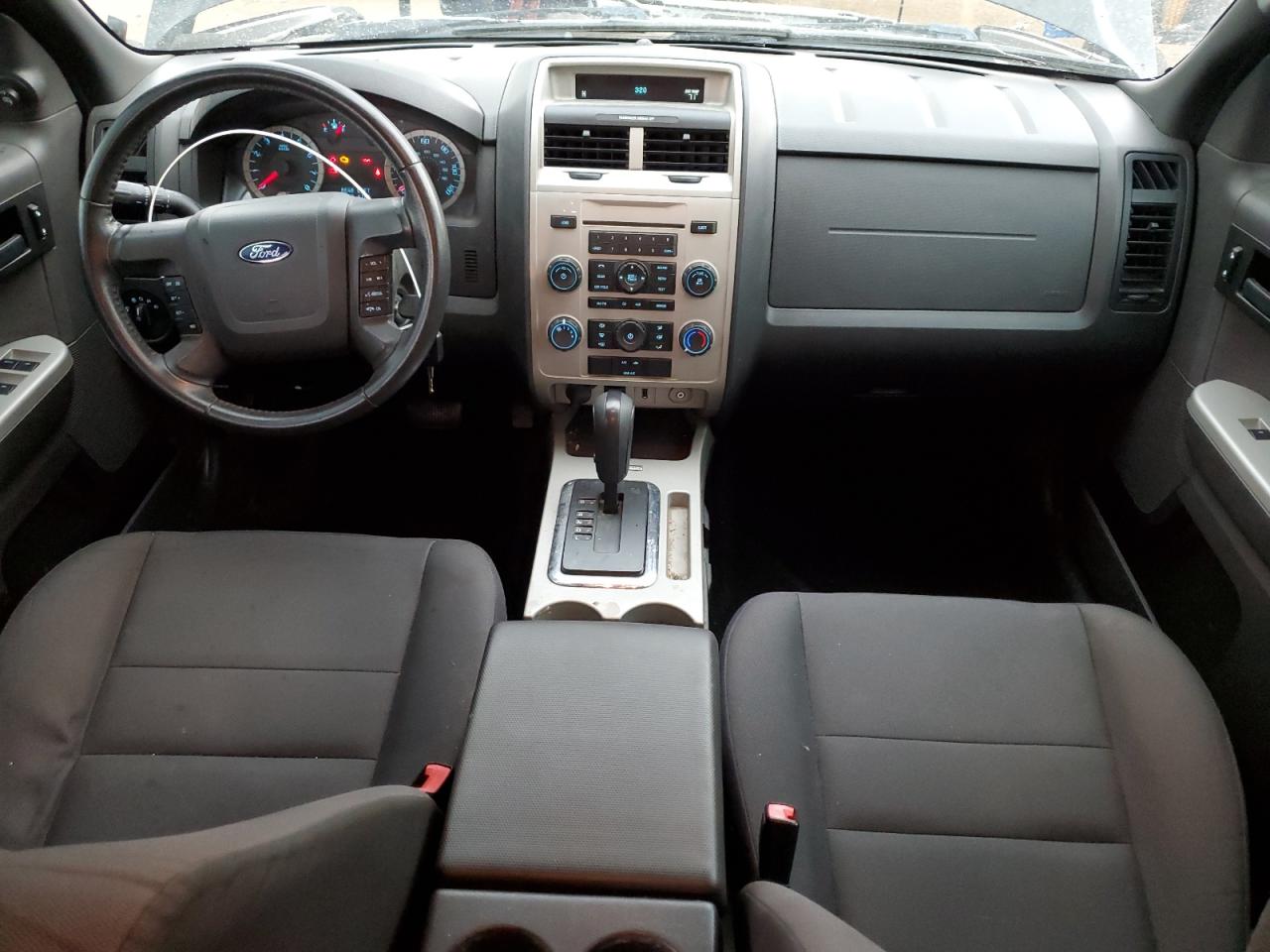 FORD ESCAPE XLT