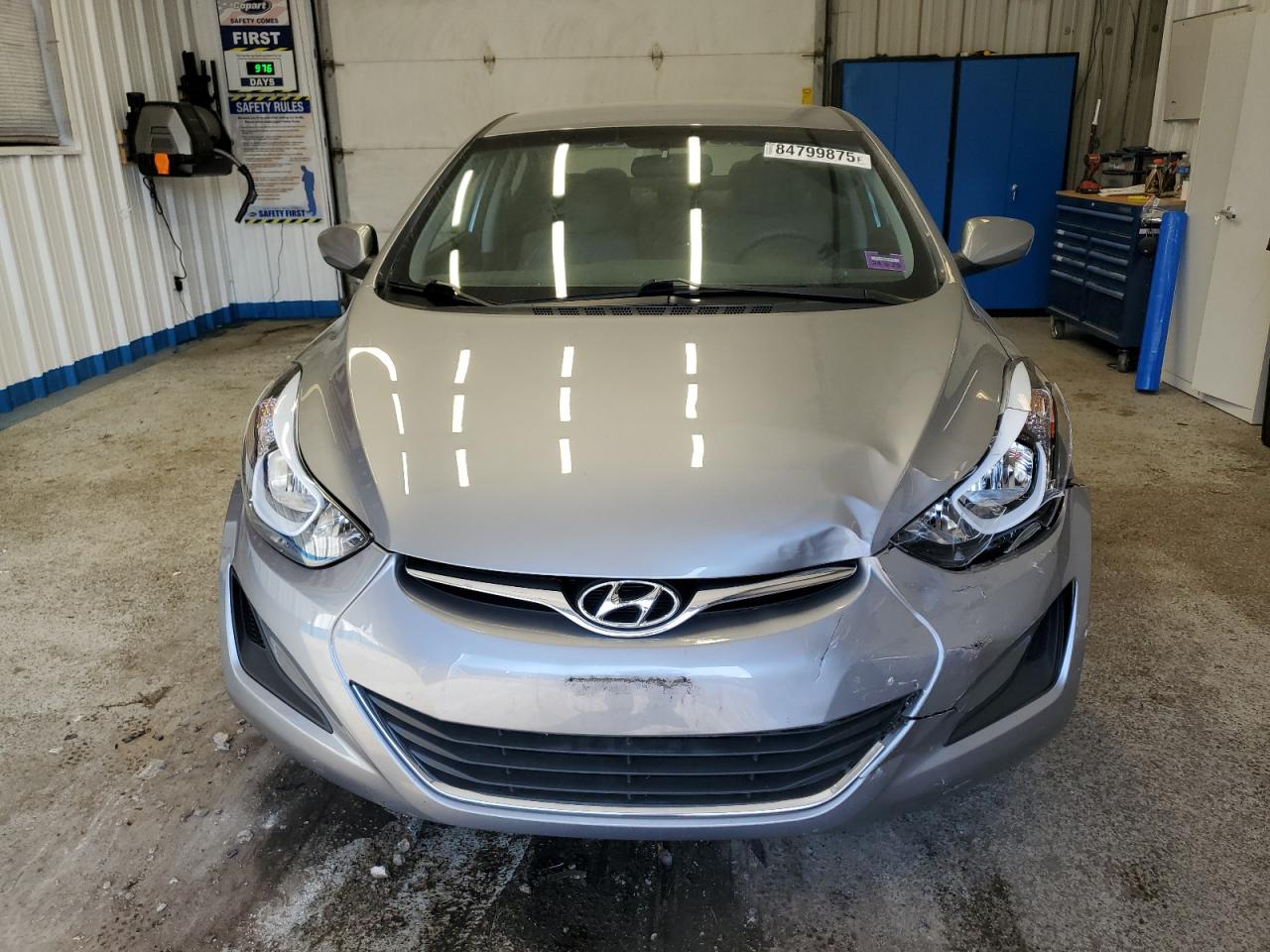 HYUNDAI ELANTRA SE