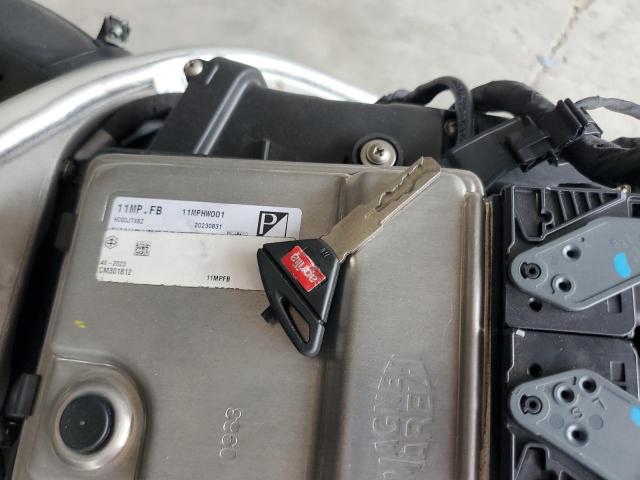 2024 APRILIA RSV4 1100 ZD4KYUA03RS000927