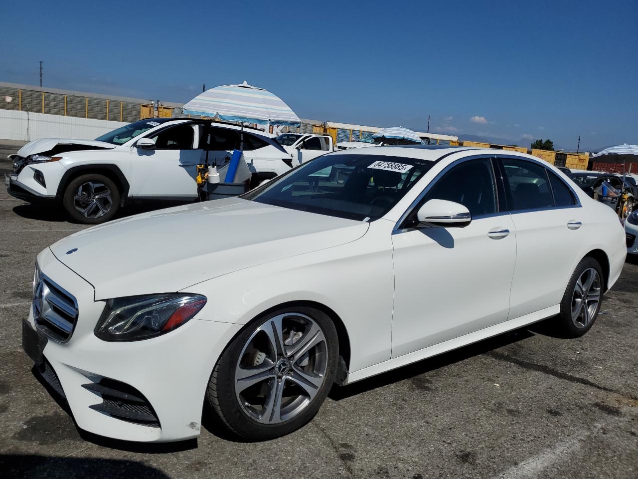 MERCEDES-BENZ E-CLASS 300