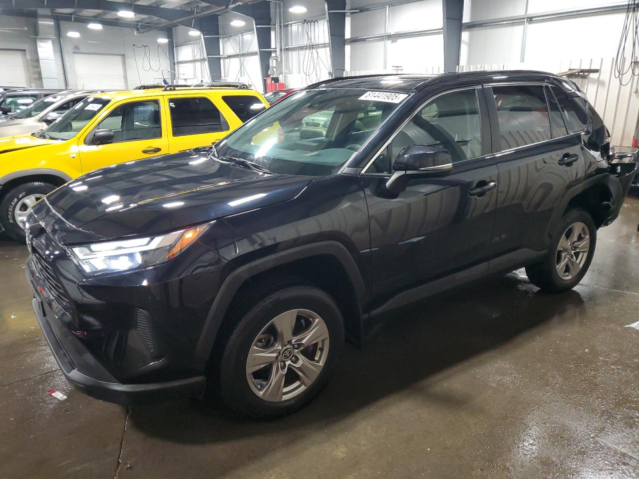 TOYOTA RAV4 XLE