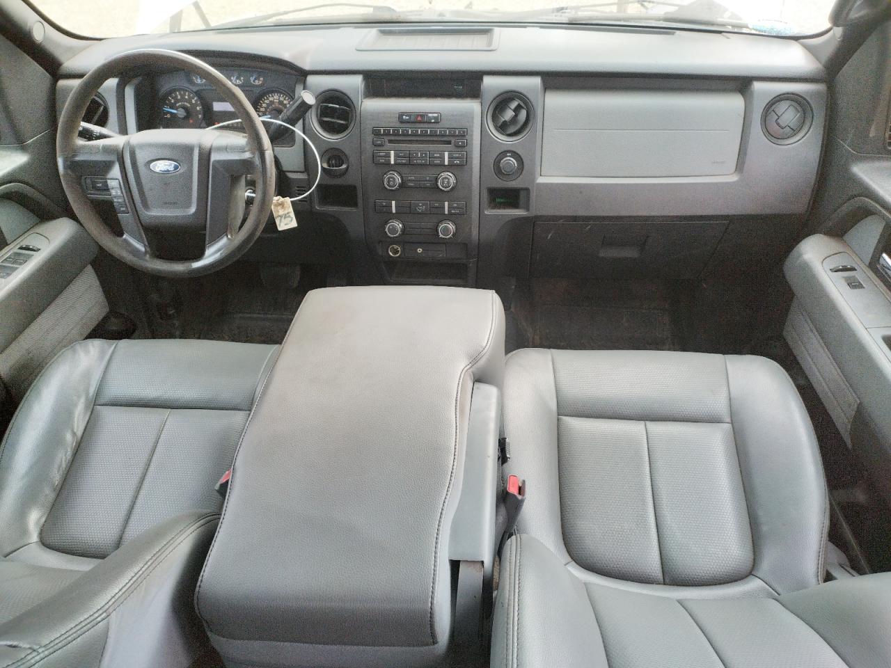 FORD F-150 SUPER CAB