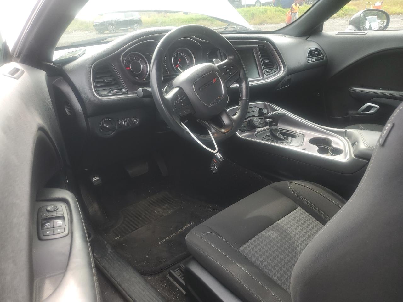 DODGE CHALLENGER SXT