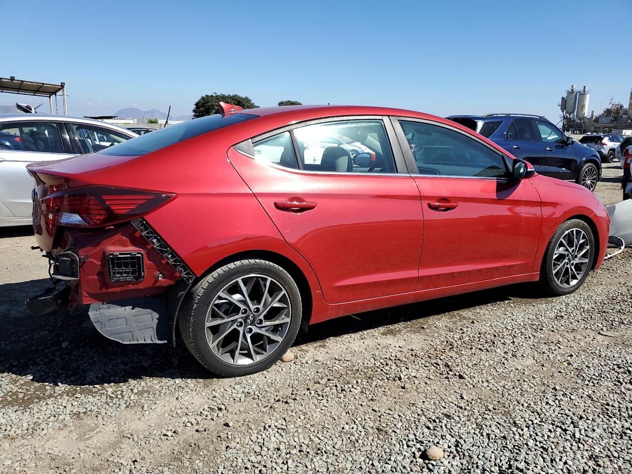 HYUNDAI ELANTRA SEL