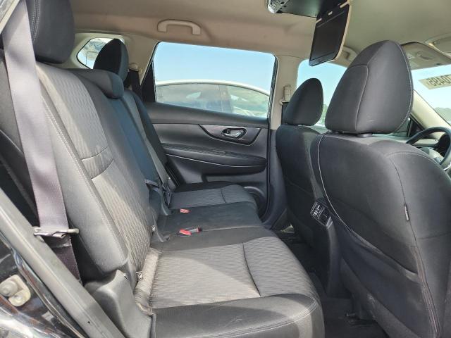 2017 NISSAN ROGUE S KNMAT2MT2HP582293