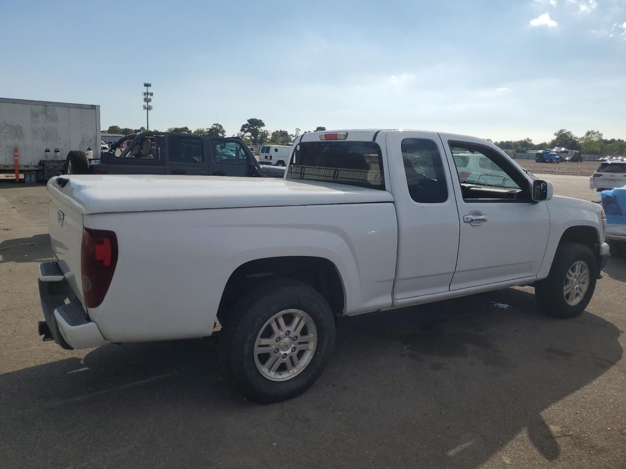 CHEVROLET COLORADO LT