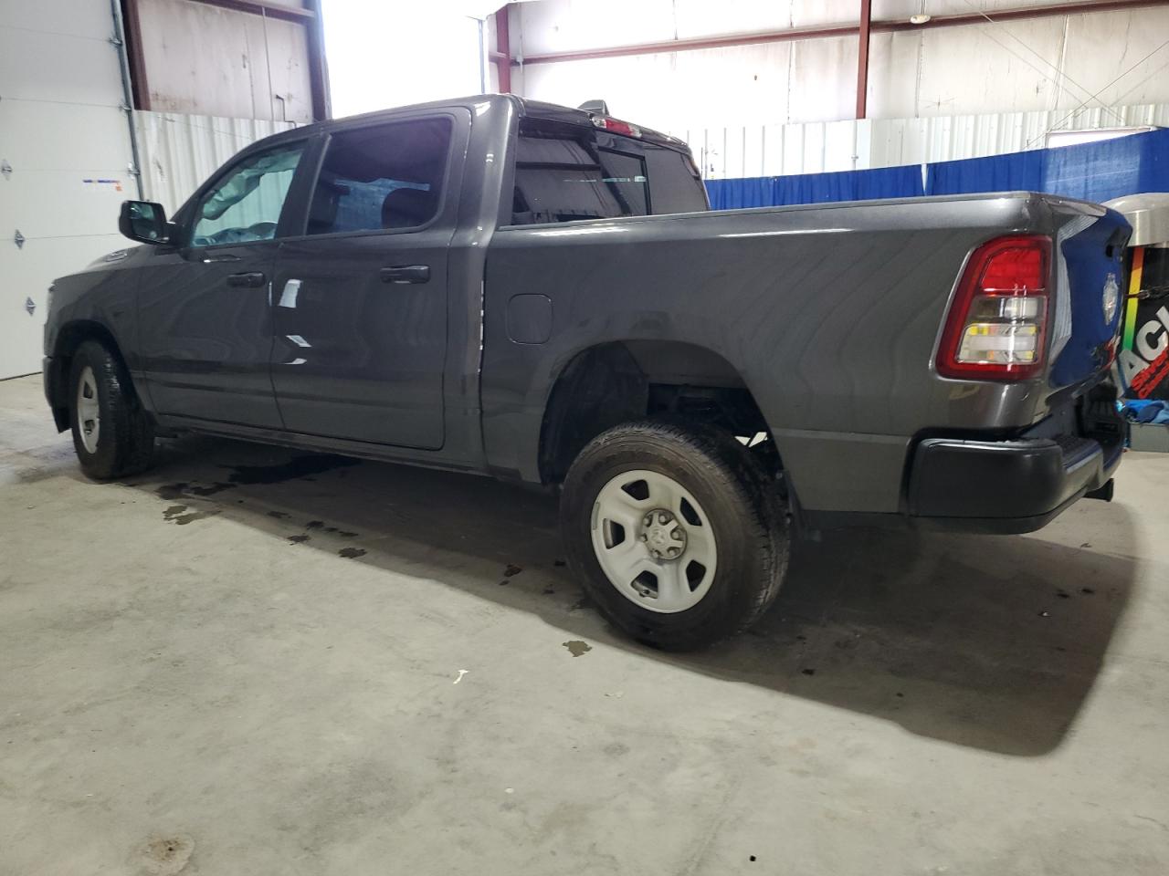 RAM 1500 TRADESMAN