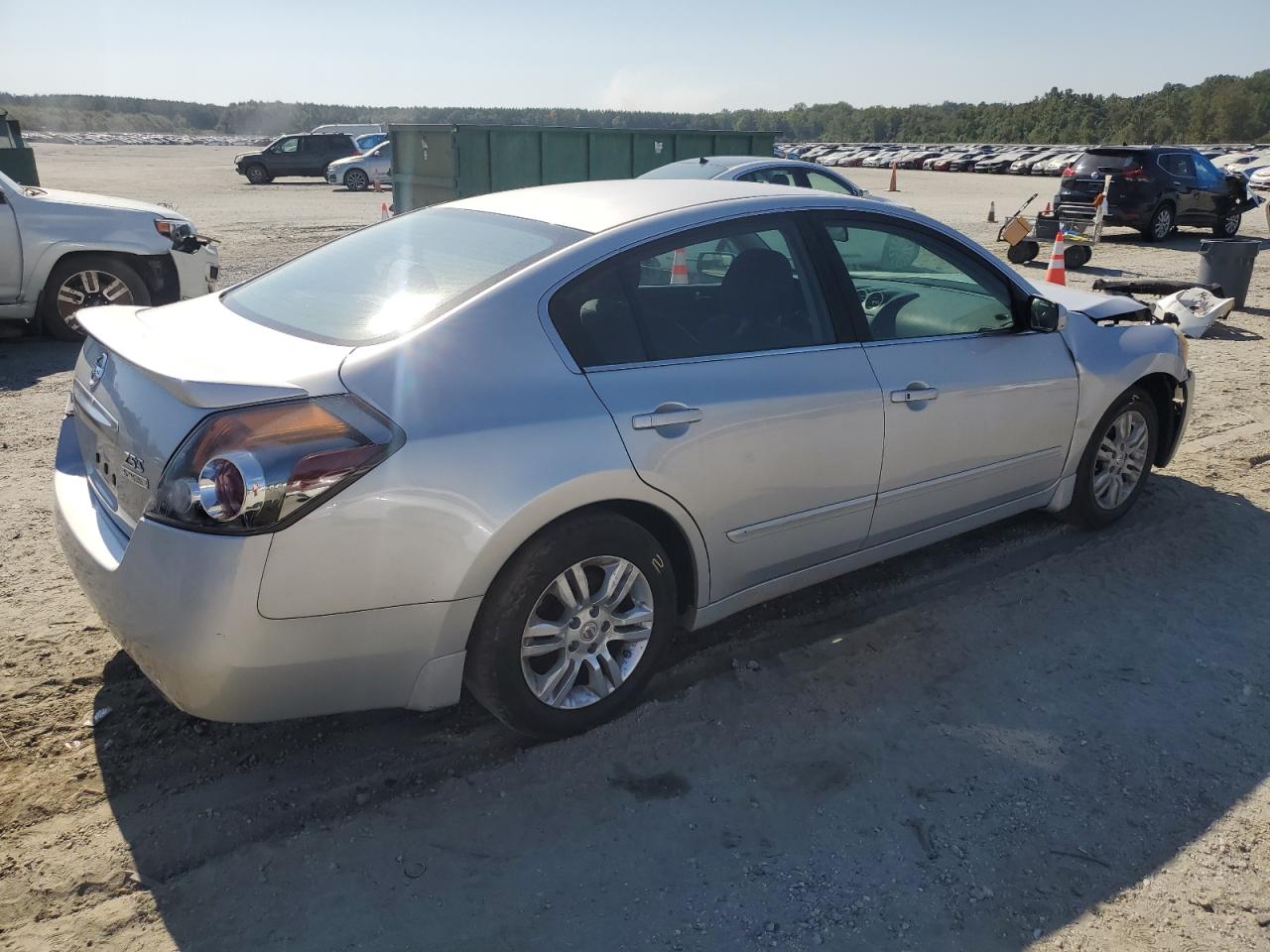 NISSAN ALTIMA BASE