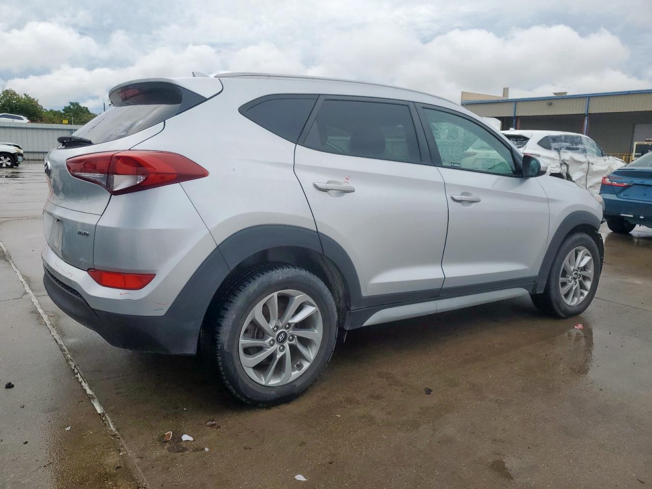 HYUNDAI TUCSON SEL
