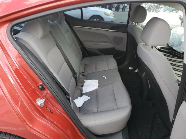 2018 HYUNDAI ELANTRA SE 5NPD74LF0JH372172