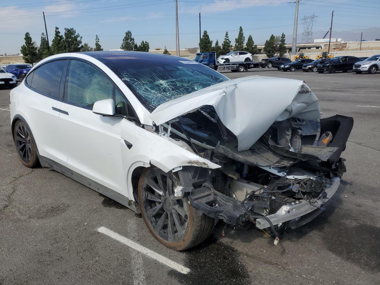 TESLA MODEL X