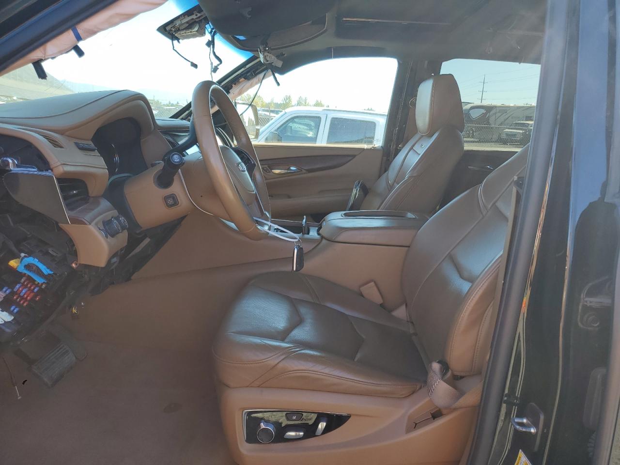 CADILLAC ESCALADE ESV PLATINUM