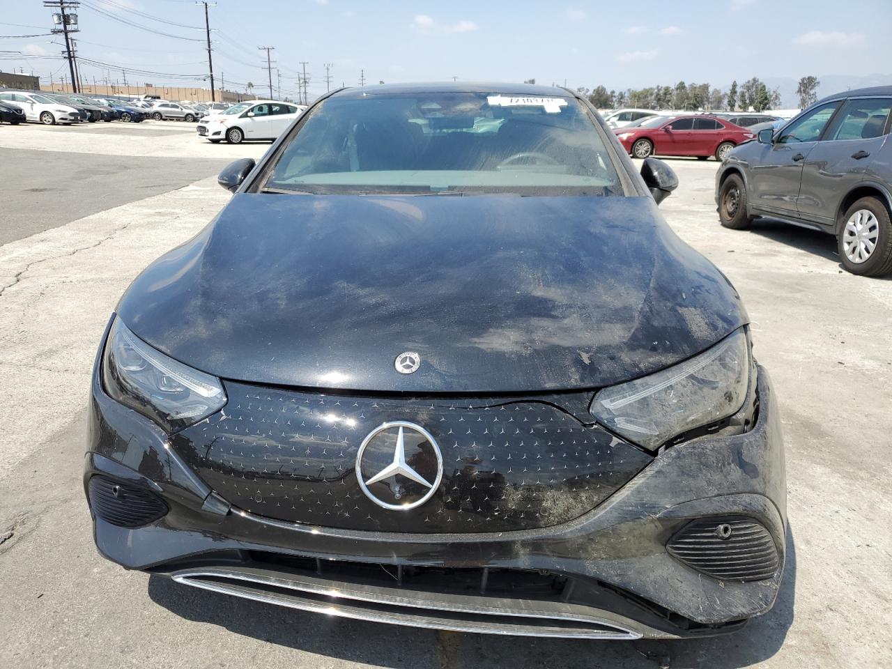 MERCEDES-BENZ EQE 350+