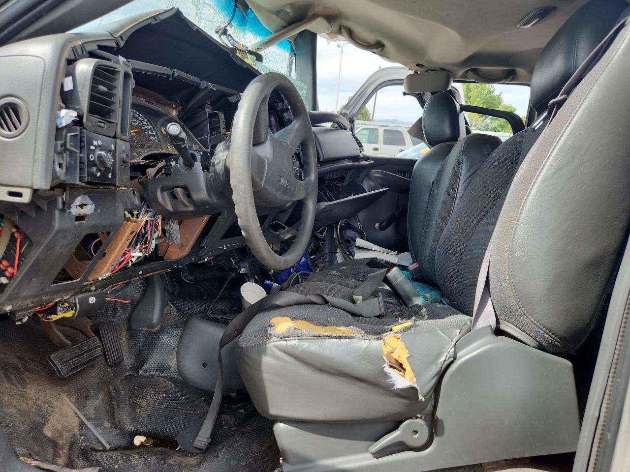 Lot #3271092115 2005 GMC NEW SIERRA