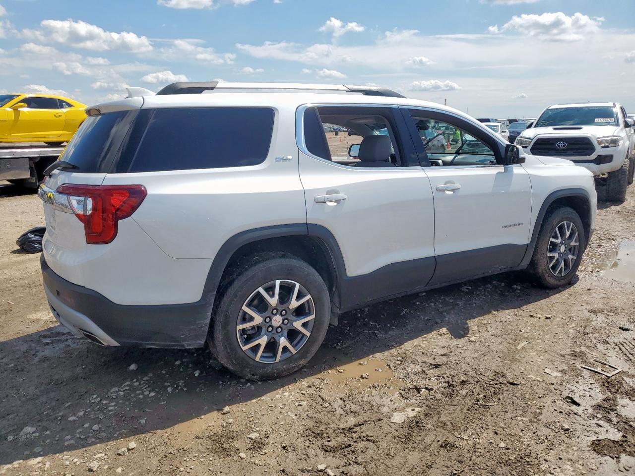 GMC ACADIA SLT