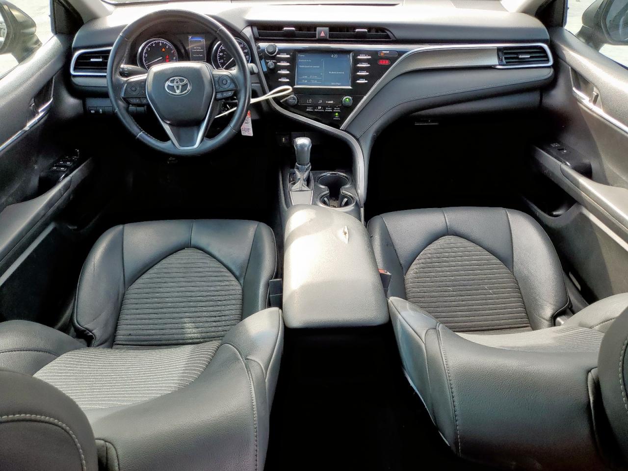 TOYOTA CAMRY L