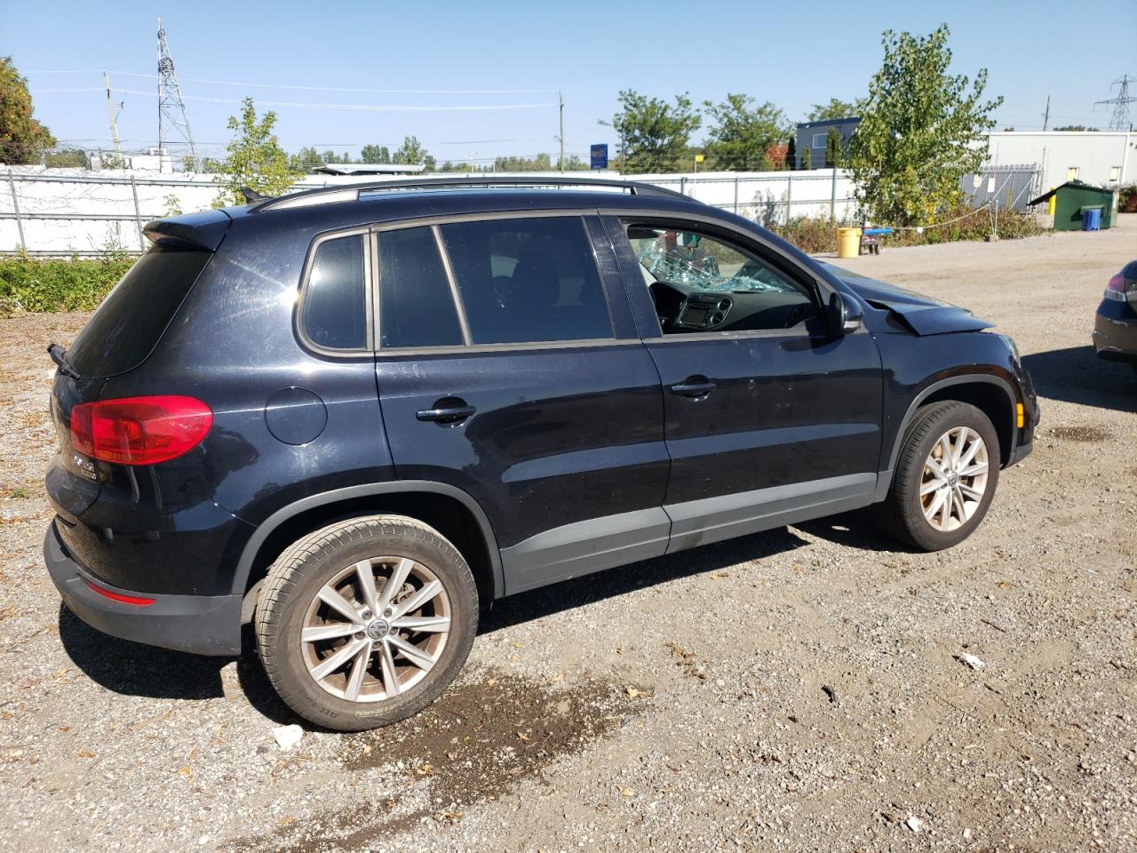 VOLKSWAGEN TIGUAN S