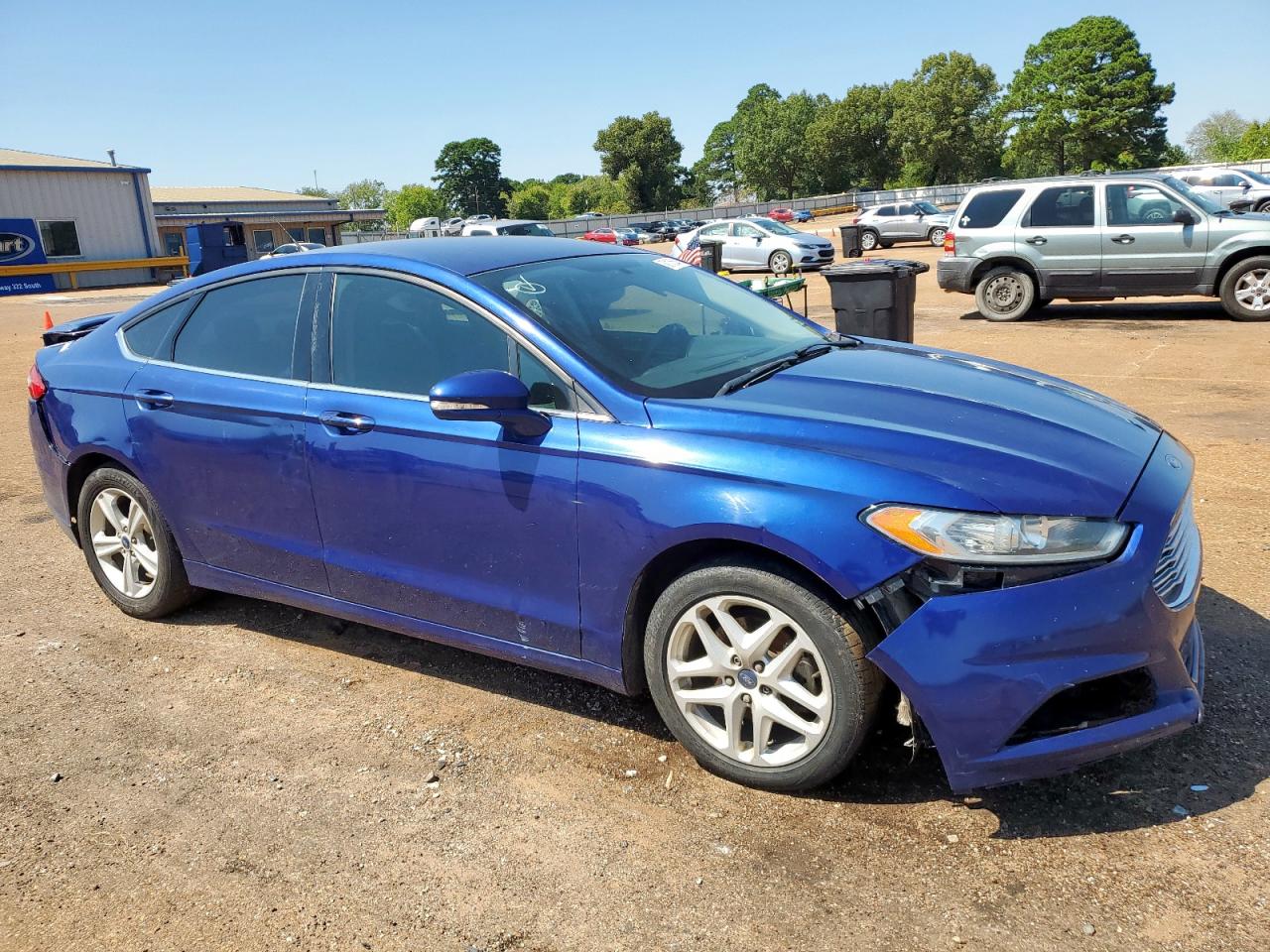 FORD FUSION SE