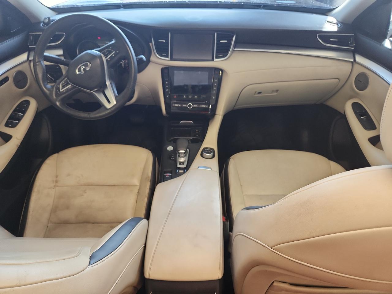INFINITI QX50 ESSENTIAL