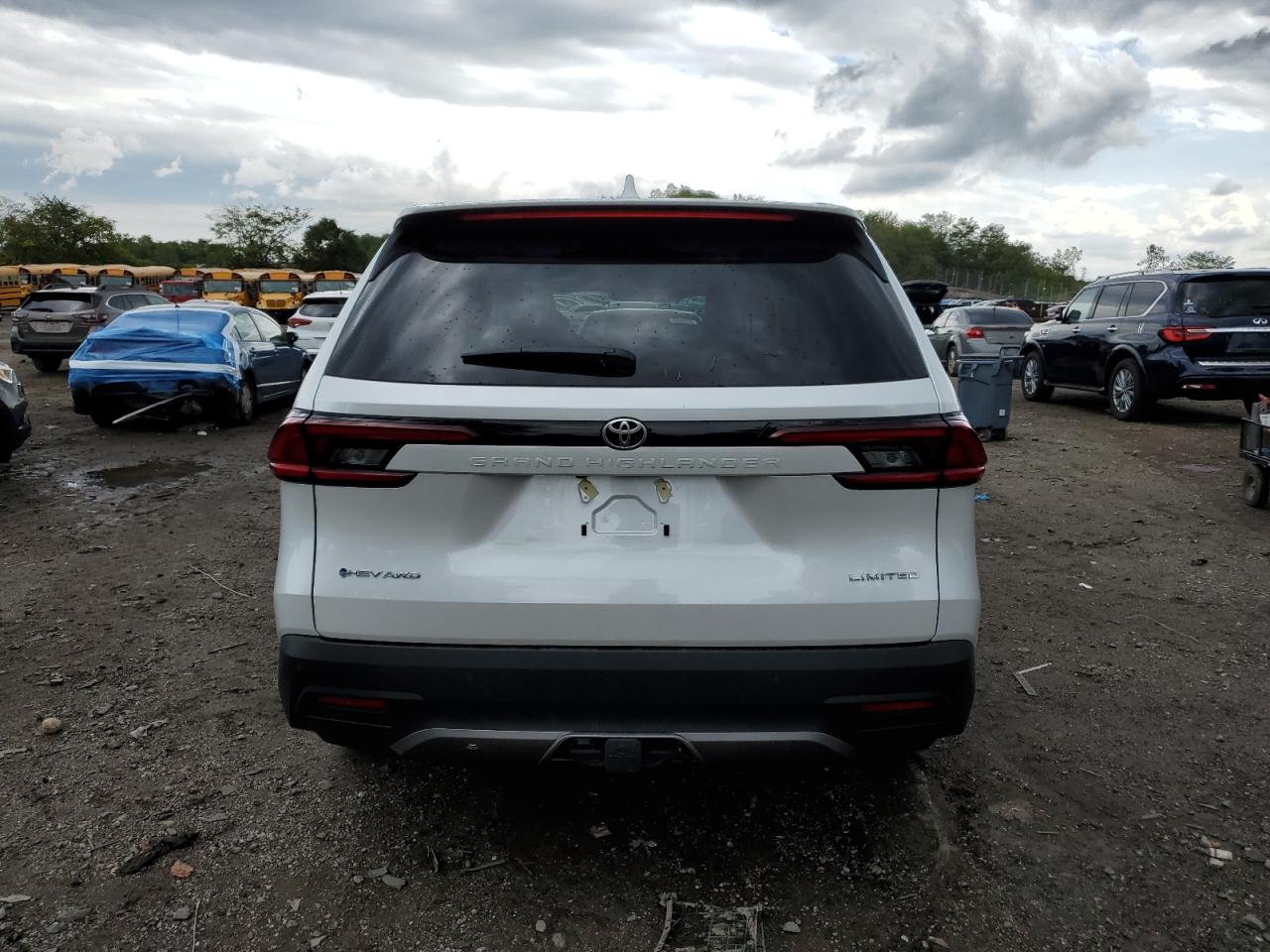 TOYOTA HIGHLANDER LE