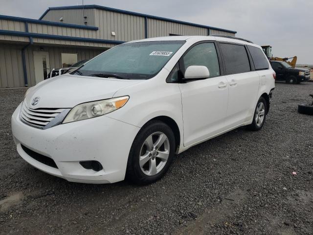 TOYOTA SIENNA LE