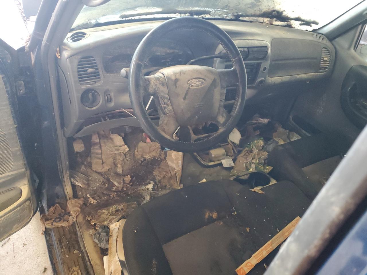 FORD RANGER SUPER CAB