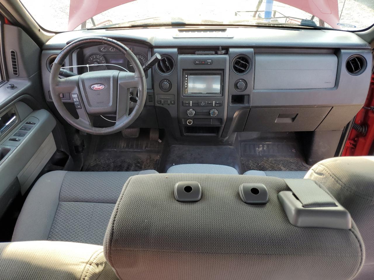 FORD F-150 SUPER CAB