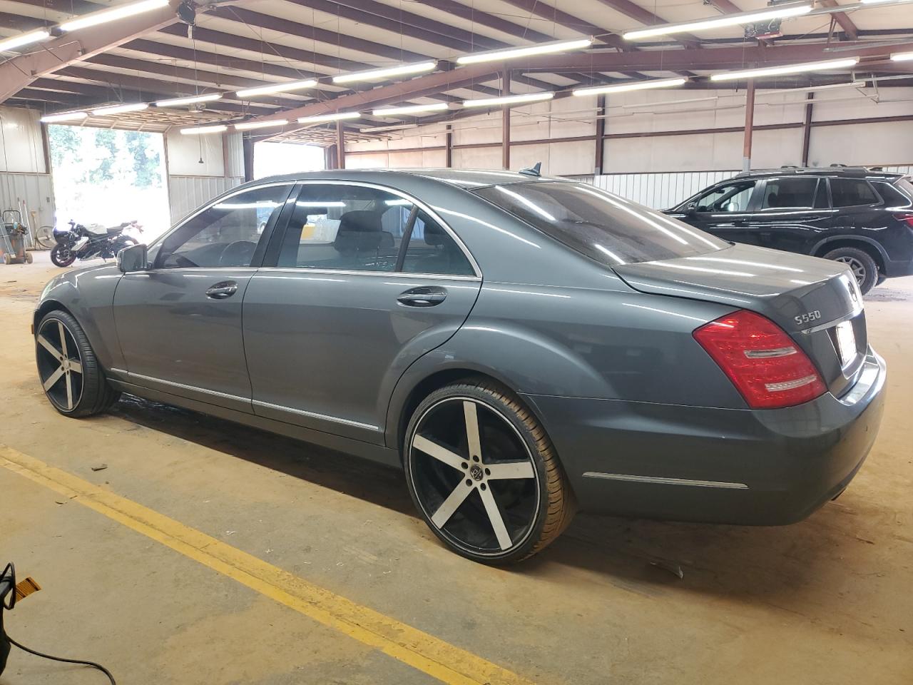 MERCEDES-BENZ S-CLASS 550 4MATIC