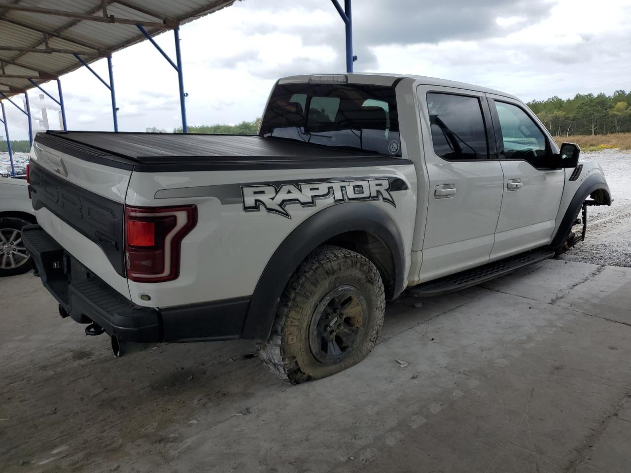 FORD F-150 RAPTOR