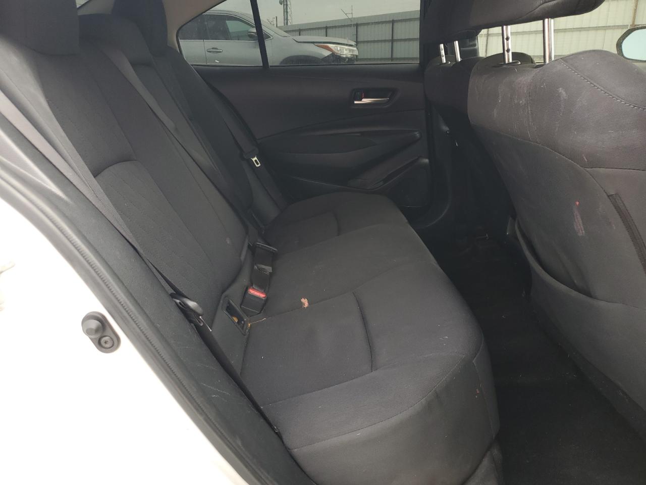 Lot #3317025075 2020 TOYOTA COROLLA LE