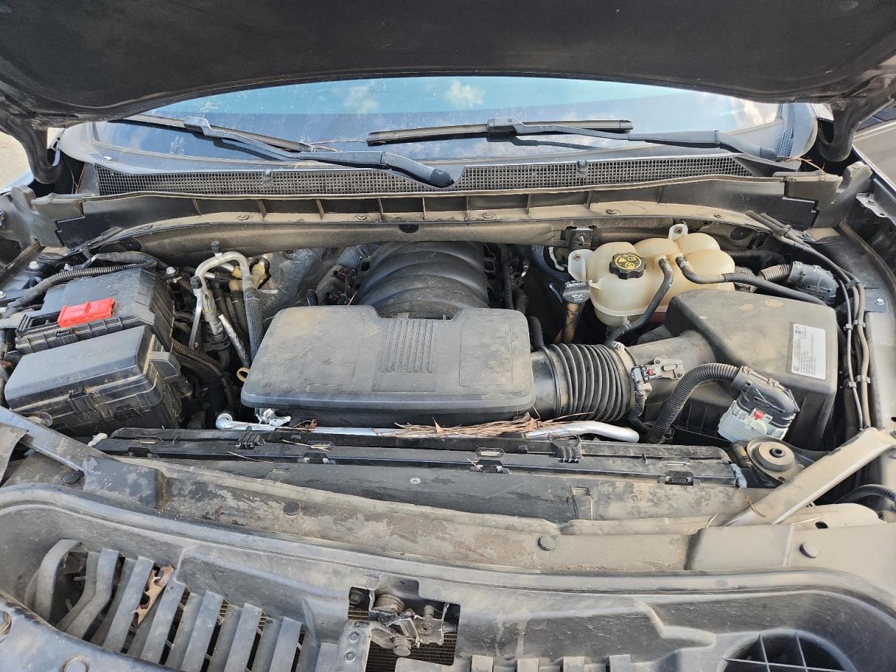 CHEVROLET TAHOE C1500 PREMIER