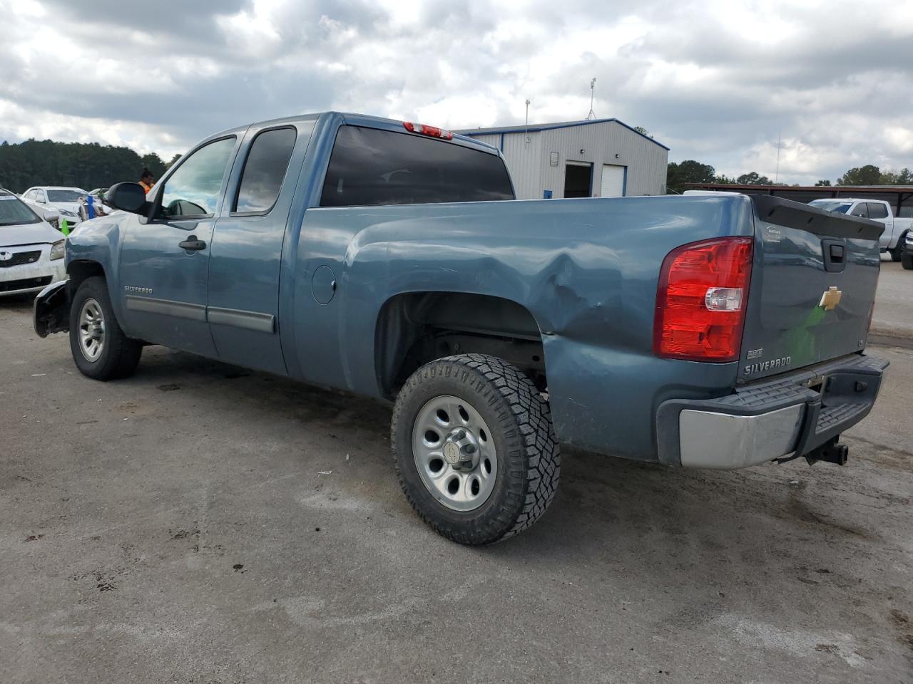 CHEVROLET SILVERADO C1500 LS