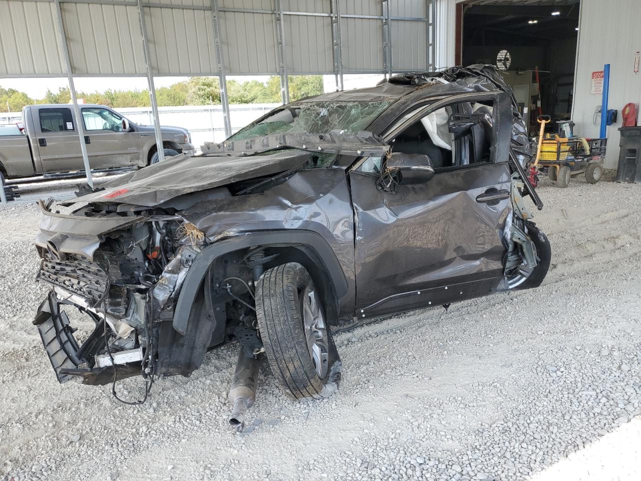 Lot #3302698000 2024 TOYOTA RAV4 XLE