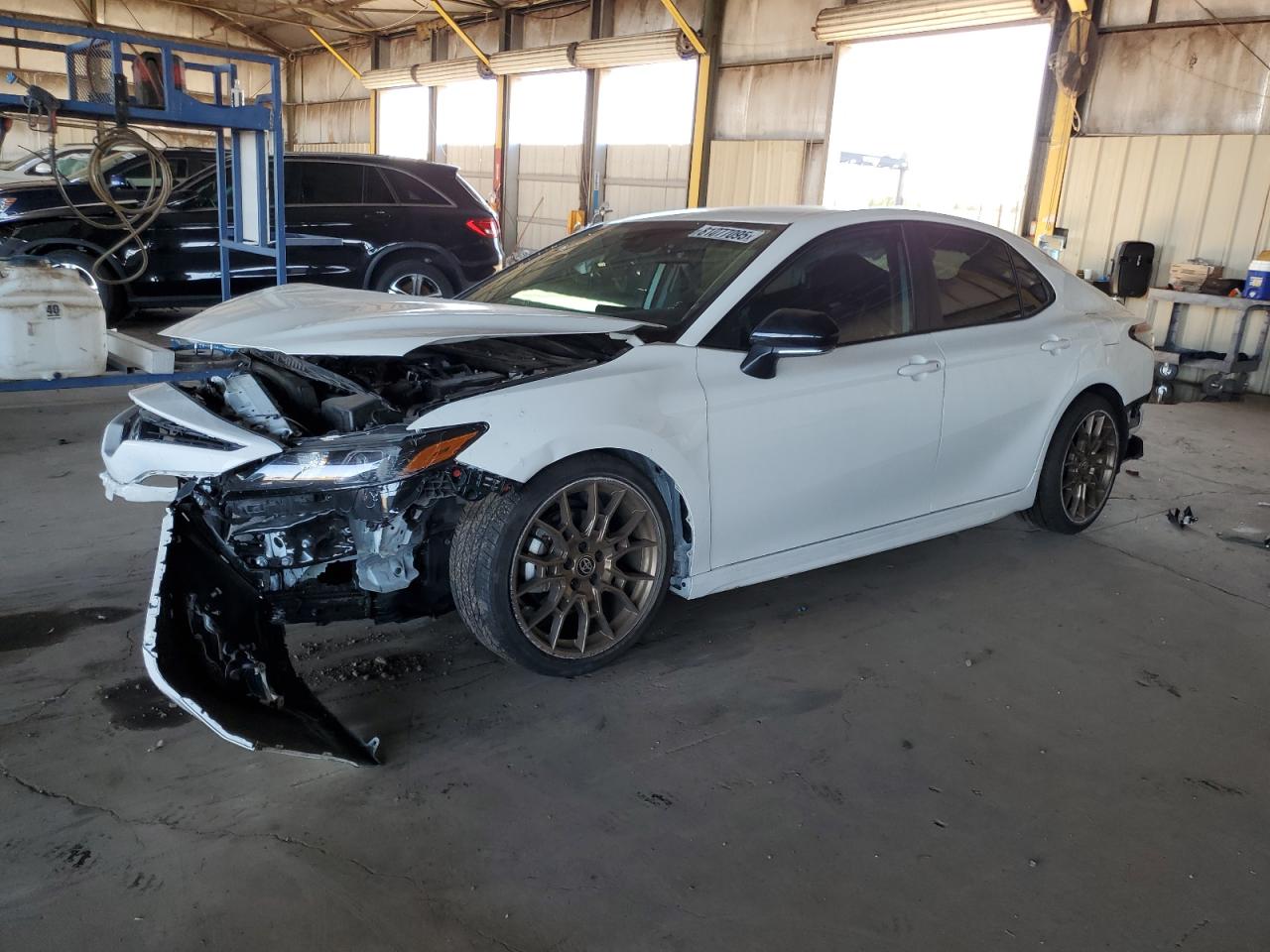 TOYOTA CAMRY SE NIGHT SHADE