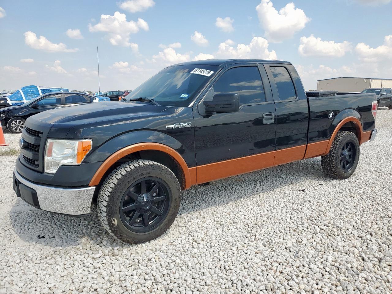 FORD F-150 SUPER CAB